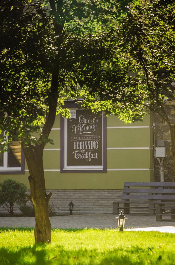 Good Night Hotel Odessa Esterno foto